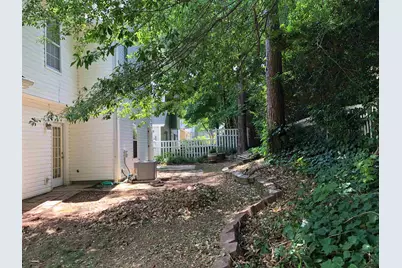 638 N Fairfield Drive, Peachtree City, GA 30269 - Photo 5