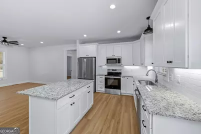 240 Carl Loudermilk Road, Mount Airy, GA 30563 - Photo 9