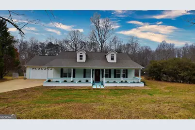 105 Redwood Drive, Lagrange, GA 30240 - Photo 1