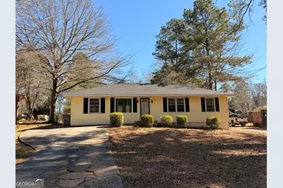 203 Bonaventure Drive, Lagrange, GA 30241 - Photo 1