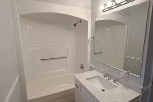 203 Bonaventure Dr, Lagrange, GA 30241 - Photo 11