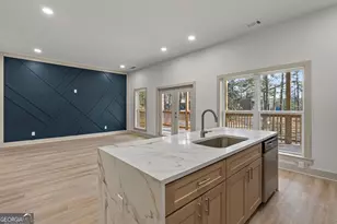 2376 Pryor Rd, Atlanta, GA 30315 - Photo 17