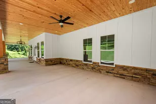 1000 Foxcroft Dr, Lagrange, GA 30240 - Photo 5