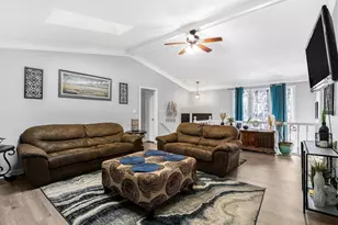 6851 Creekwood Dr, Douglasville, GA 30135 - Photo 11