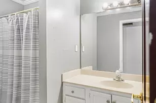 6851 Creekwood Dr, Douglasville, GA 30135 - Photo 15