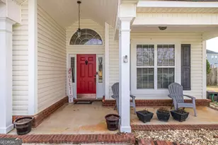 301 Meyers Lake Dr, Warner Robins, GA 31088 - Photo 5