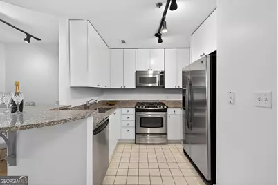 3338 Peachtree Road NE #APT 705, Atlanta, GA 30326 - Photo 3