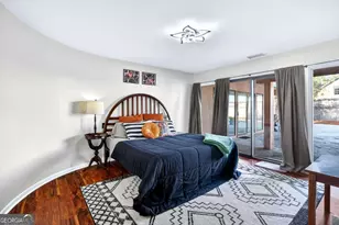 102 Stuart St, Savannah, GA 31405 - Photo 27