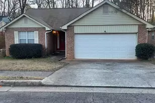 190 Oakwood Cir, Stockbridge, GA 30281 - Photo 1