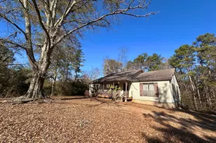 276 Oglesby Bridge Rd SE, Conyers, GA 30094 - Photo 3