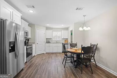 483 Church Circle, Jesup, GA 31545 - Photo 9