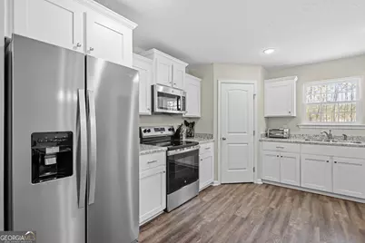 483 Church Circle, Jesup, GA 31545 - Photo 11