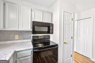 1530 Willow Gate Way, Auburn, GA 30011 - Photo 7