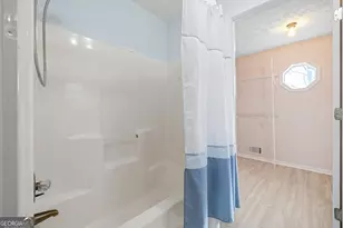 605 Chenocetah Dr, Cornelia, GA 30531 - Photo 23