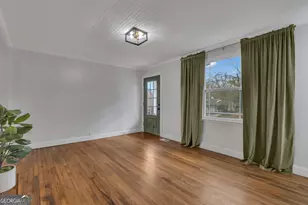 9 Meridian Dr, Newnan, GA 30263 - Photo 11