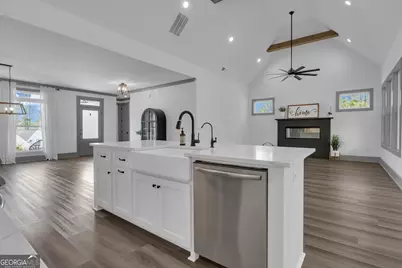 215 Greyfairs Avenue, Senoia, GA 30276 - Photo 21