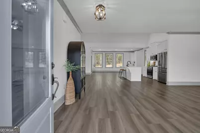 215 Greyfairs Avenue, Senoia, GA 30276 - Photo 7