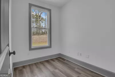 215 Greyfairs Avenue, Senoia, GA 30276 - Photo 31