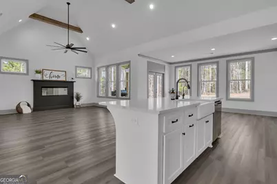 215 Greyfairs Avenue, Senoia, GA 30276 - Photo 19