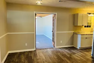 2890 Garnet Way, College Park, GA 30349 - Photo 7