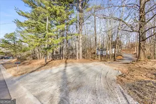 31 Huckleberry Ln, Winder, GA 30680 - Photo 9