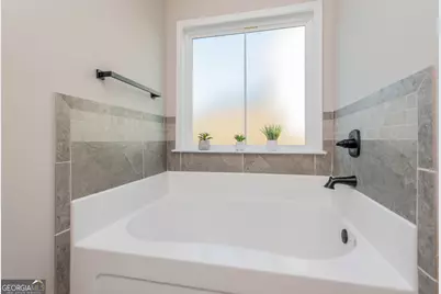 716 Lindsey Brooke Trace, Bonaire, GA 31005 - Photo 17