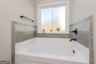 716 Lindsey Brooke Trace, Bonaire, GA 31005 - Photo 17