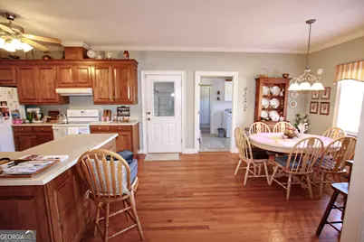 2015 Tucker Road, Perry, GA 31069 - Photo 9