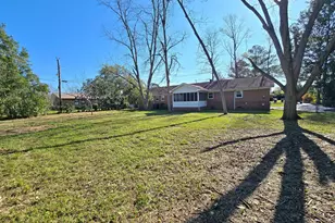 3860 Camellia Dr, Valdosta, GA 31605 - Photo 19