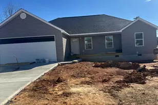 223 Jon Ct, Chatsworth, GA 30705 - Photo 1