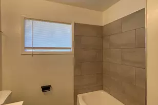 2403 N Groveland Circle, Macon, GA 31206 - Photo 11