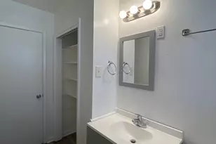 2403 N Groveland Circle, Macon, GA 31206 - Photo 7