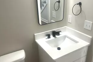 717 Scales St, Griffin, GA 30224 - Photo 11