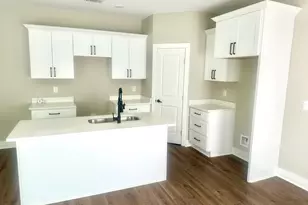 717 Scales St, Griffin, GA 30224 - Photo 5