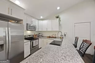 1318 Whitfield Park Dr, Savannah, GA 31406 - Photo 9