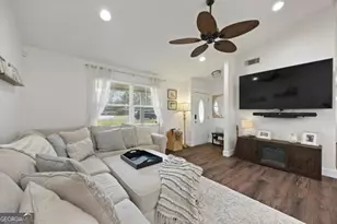 1318 Whitfield Park Dr, Savannah, GA 31406 - Photo 7