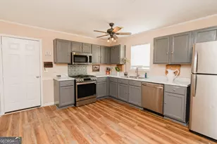 8724 Post Oak Dr, Winston, GA 30187 - Photo 3