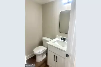 717 A Scales St, Griffin, GA 30224 - Photo 7