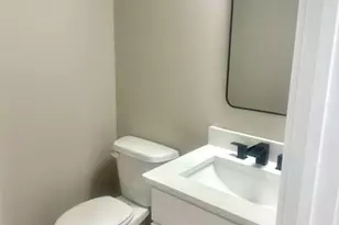 717 A Scales St, Griffin, GA 30224 - Photo 7