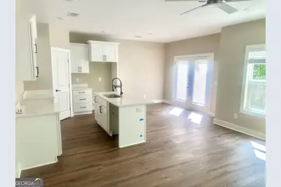 717 A Scales St, Griffin, GA 30224 - Photo 9