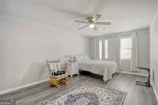 1049 Autumn Crest Dr, Stone Mountain, GA 30083 - Photo 19