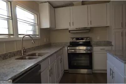 158 Charles Johnson Road, Forsyth, GA 31029 - Photo 9