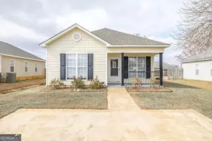 316 Haverhill Cir, Warner Robins, GA 31088 - Photo 1