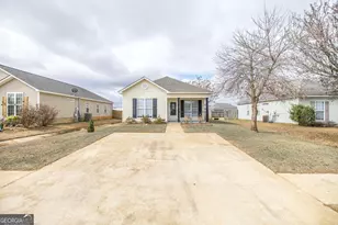 316 Haverhill Cir, Warner Robins, GA 31088 - Photo 3