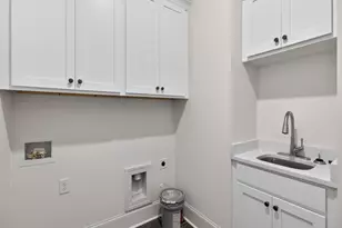 220 Suwanee Ave, Suwanee, GA 30024 - Photo 23