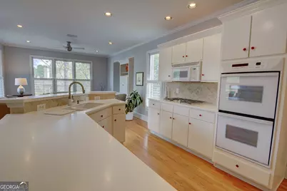 520 Redding View Court, Atlanta, GA 30328 - Photo 15