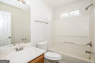 3639 Mosswood Ln, Rex, GA 30273 - Photo 13