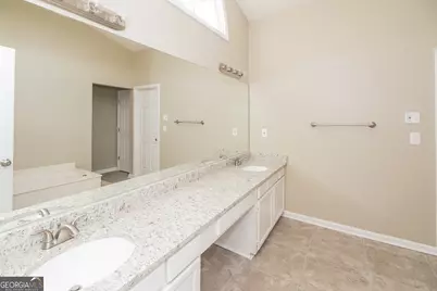 8418 Waverly Drive, Jonesboro, GA 30236 - Photo 11