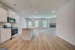 161 Geranium Ln, Covington, GA 30016 - Photo 7