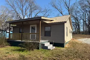 10372 Hwy 106, Carnesville, GA 30521 - Photo 1